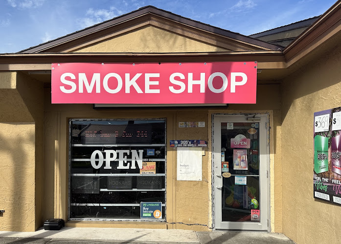 Y & M Smoke Shop in Tampa