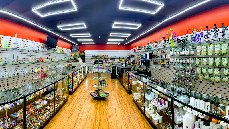 Zz Smoke Shop in Tampa